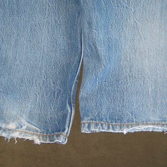 Vintage Levis Men's 501Jeans Button Fly Distressed 40W 38L (actual 39W 33.5L) - Picture 8 of 9